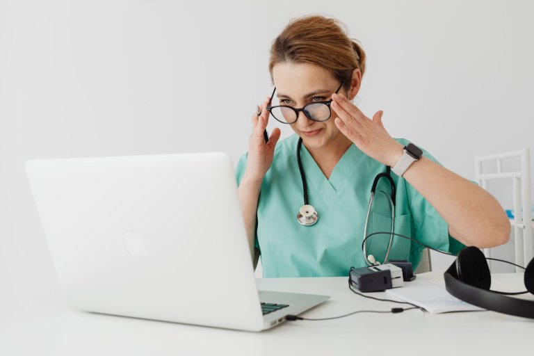 Mental Health Telehealth Billing: POS 10, Modifier 95 & 2026 Rules